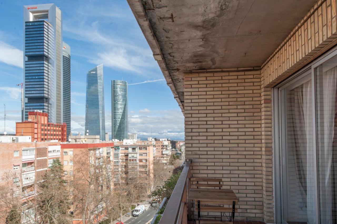 Plaza De Castilla Iii - Ubicacion Privilegiada Y Estilo Moderno Madryt