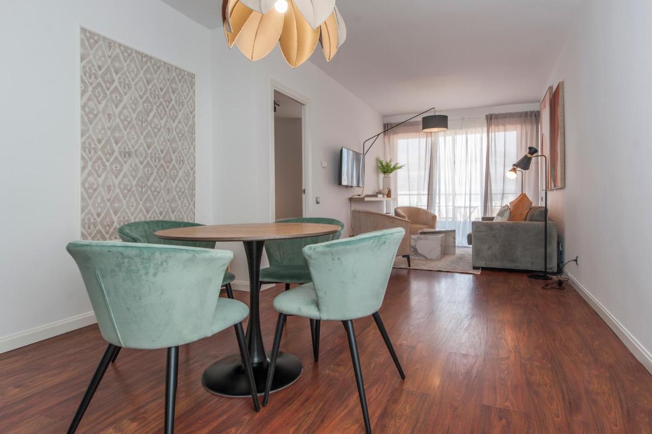 Plaza De Castilla Iii - Ubicacion Privilegiada Y Estilo Moderno Apartament *